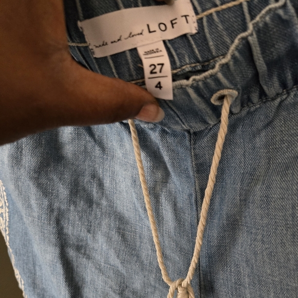 Loft Shorts sz 27/4 - Picture 4 of 7